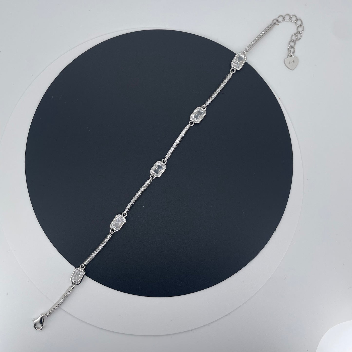 Silver Bracelet – Classic & Timeless | Gemsilver