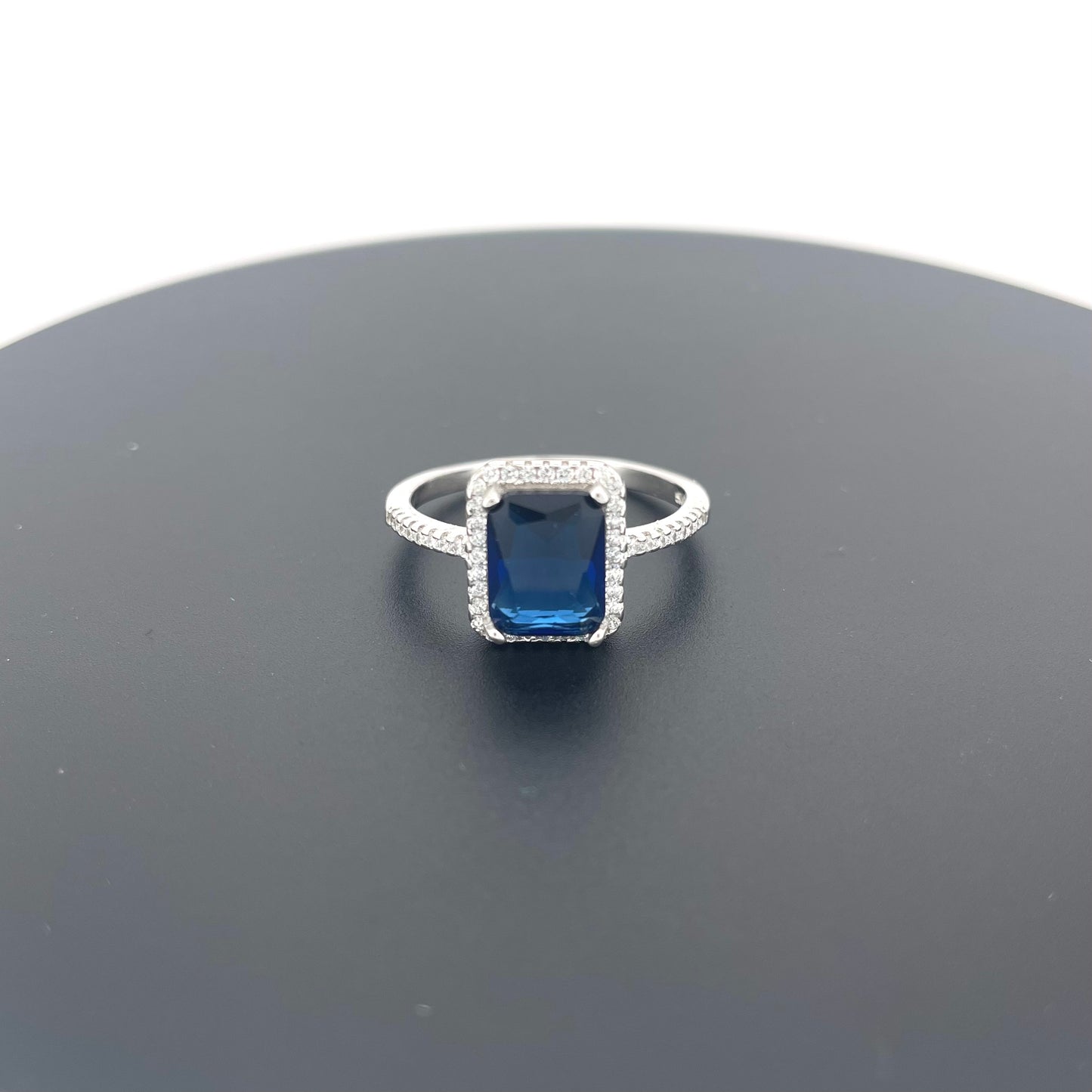 Silver Ring Size 8 by Gemsilver