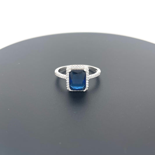Silver Ring Size 8 by Gemsilver