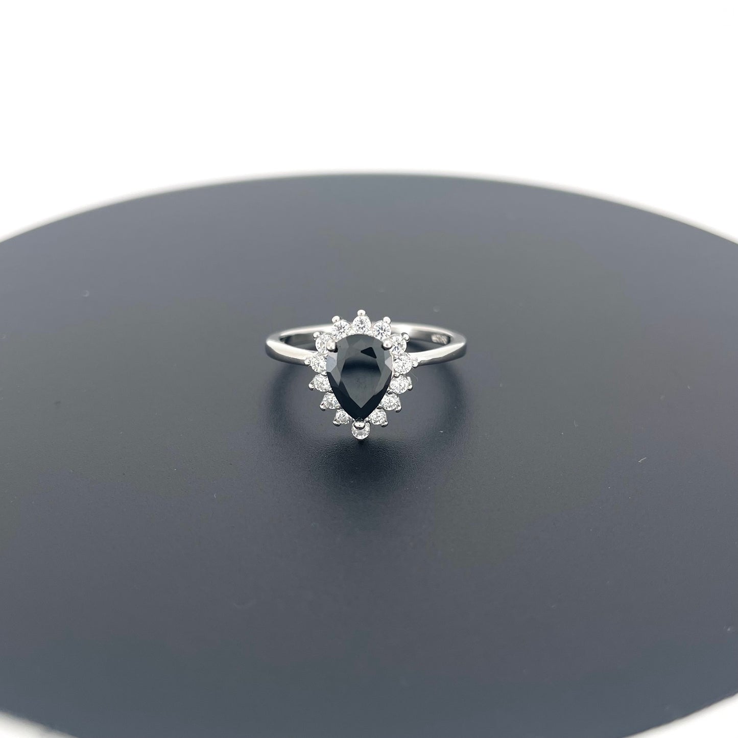 Silver Ring Size 8 by Gemsilver