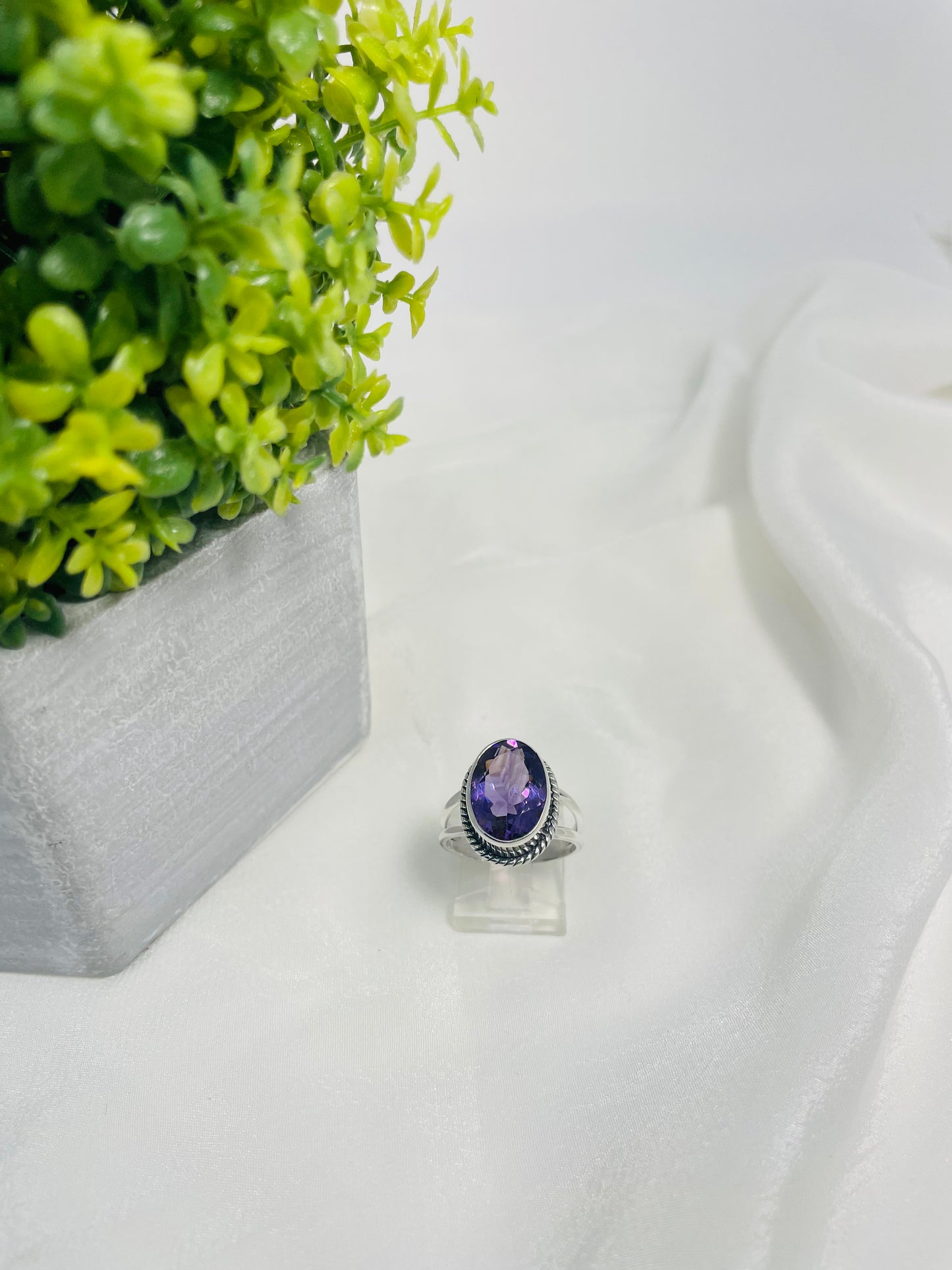 925 Sterling Silver Amethyst Ring