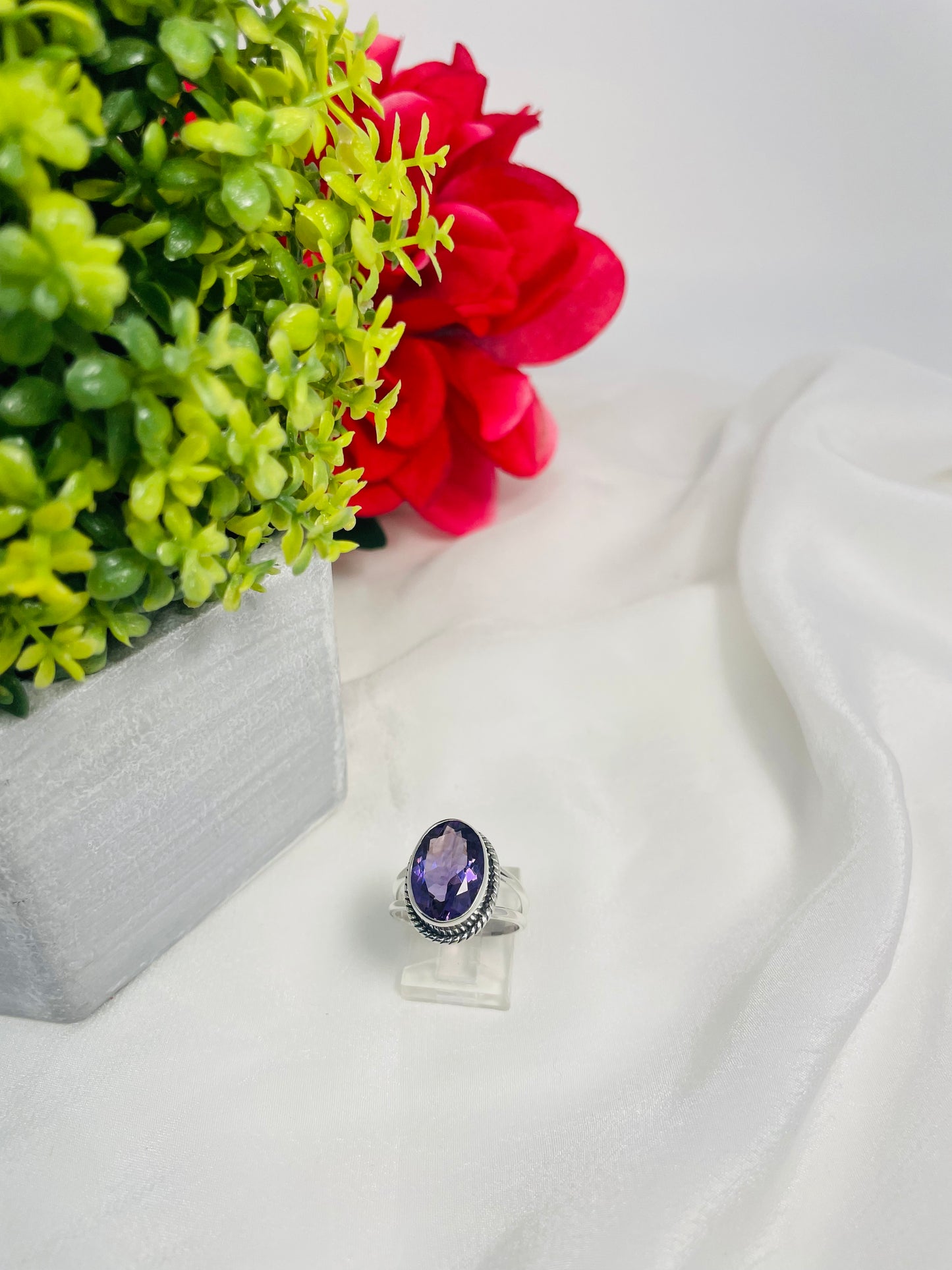 925 Sterling Silver Amethyst Ring