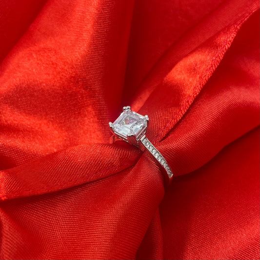 Ring CZ  Sterling Silver Size 7 | Gemsilver