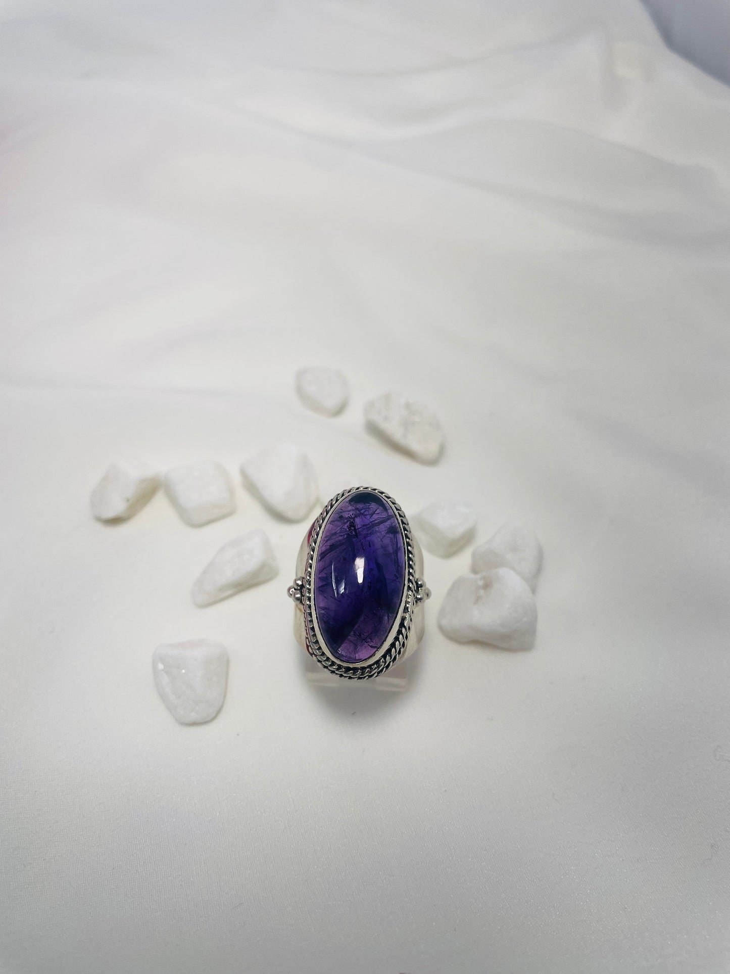 925 Sterling Silver Cabacon Amethyst Ring