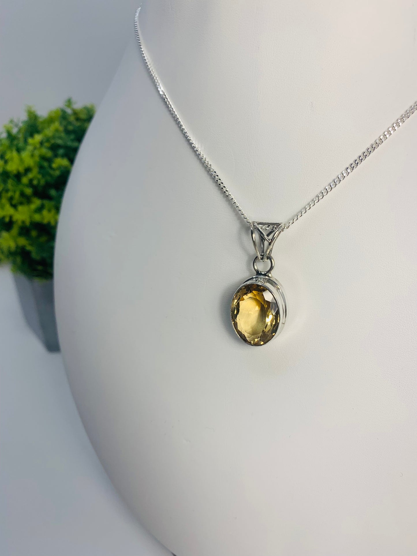 925 Sterling Silver Oval Citrine Pendant