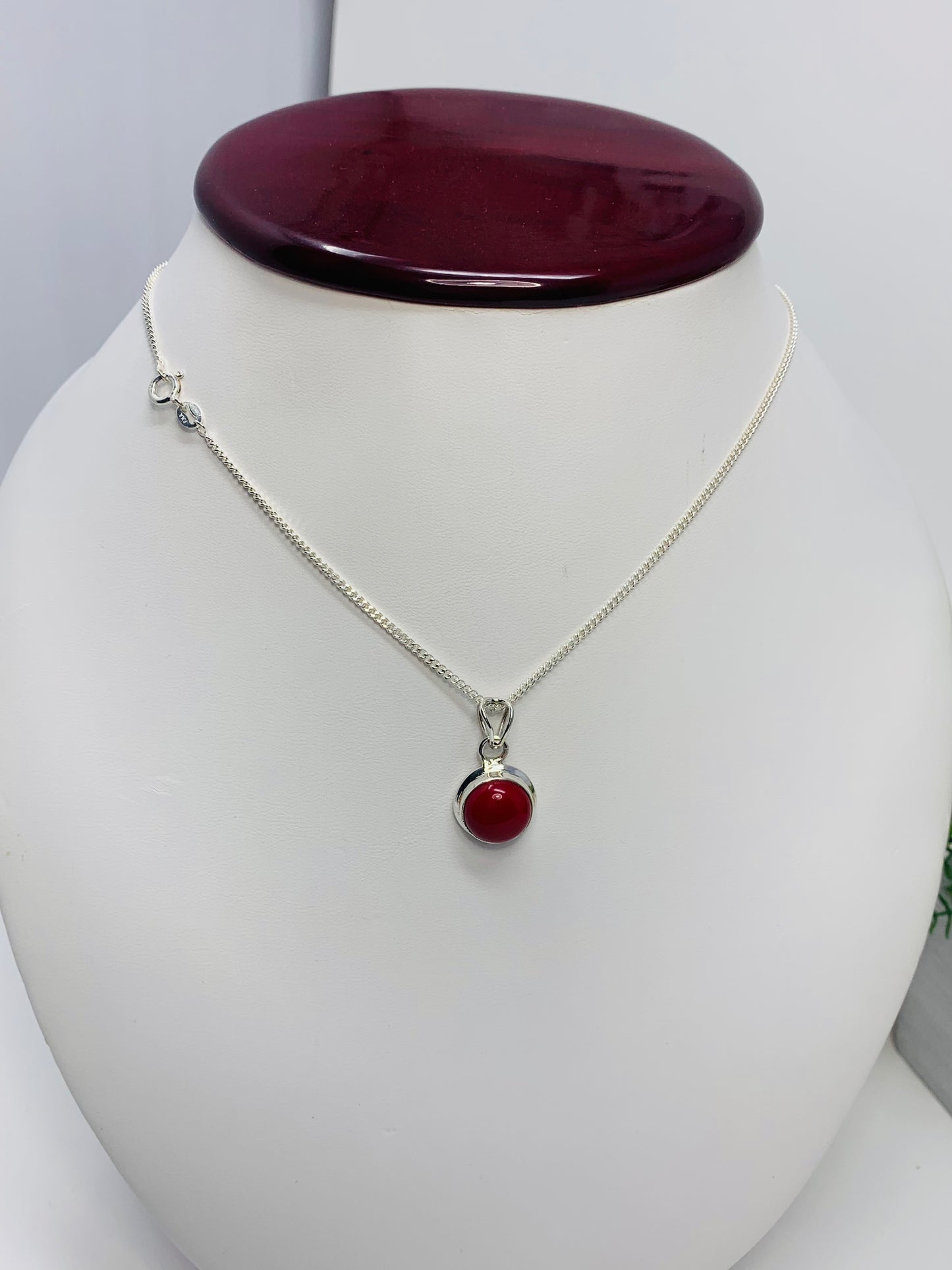 925 Sterling Silver Circle Red Coral Pendant