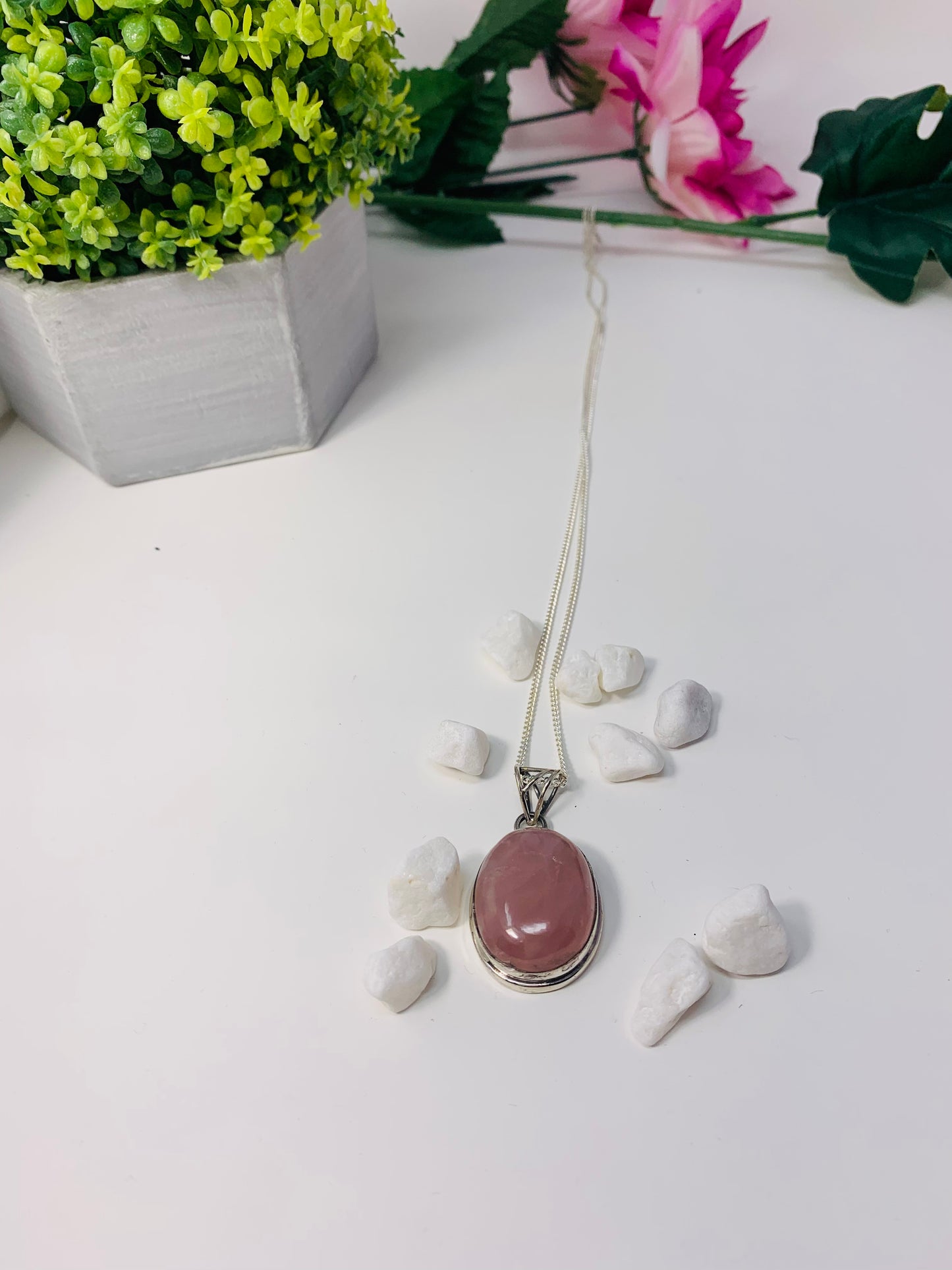 925 Sterling Silver Oval Rose Quartz Pendant