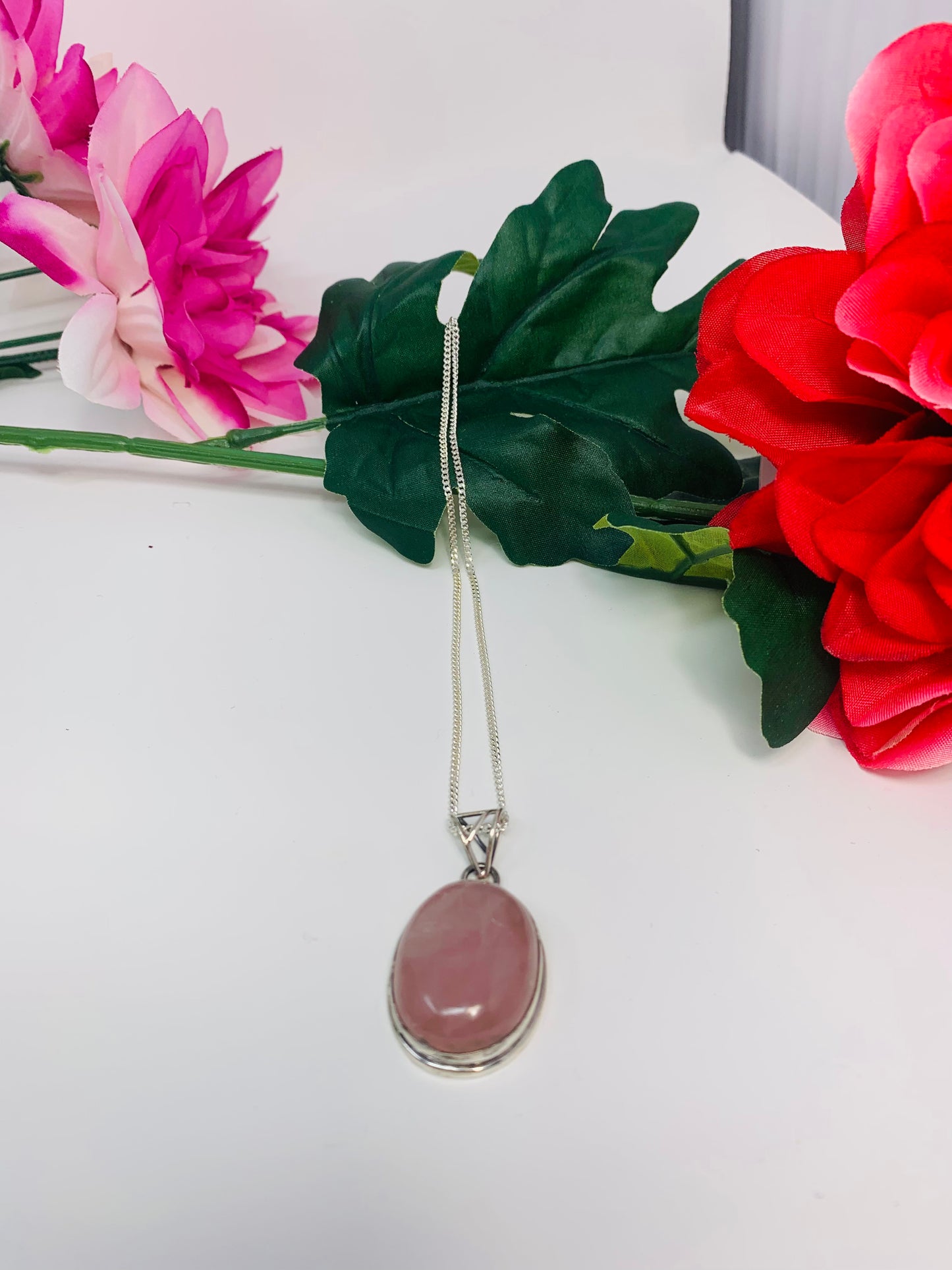 925 Sterling Silver Oval Rose Quartz Pendant