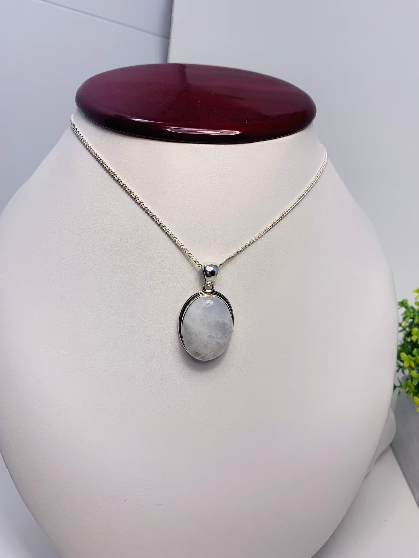 925 Sterling Sliver Oval Moonstone Pendant