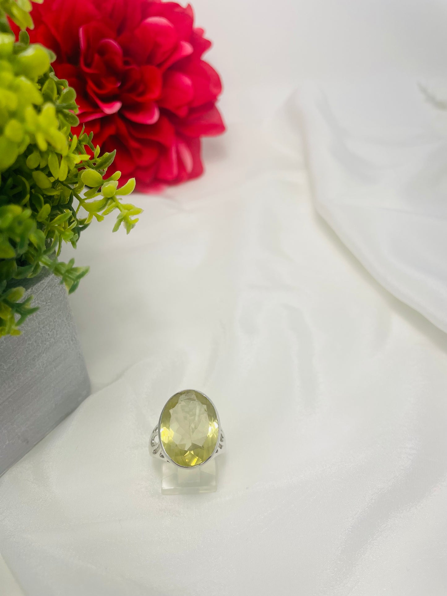 925 Sterling Silver Yellow Topaz Ring